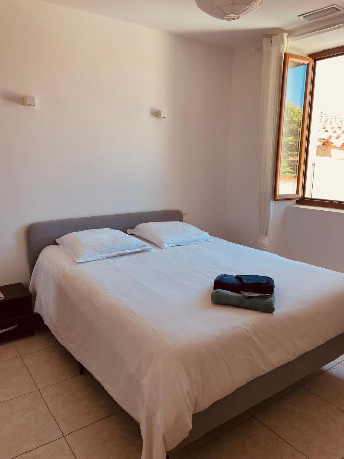 Appartement Cosy T2 - 4 Personnes -Proche De La Mer Marselha Exterior foto